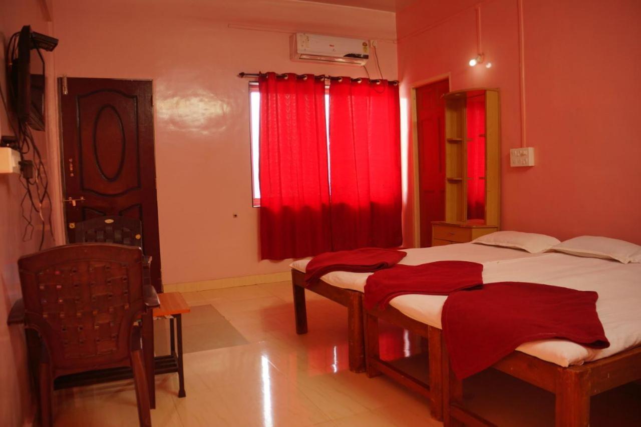 Yash Garden Residency Hotel Ganpatipule Zewnętrze zdjęcie