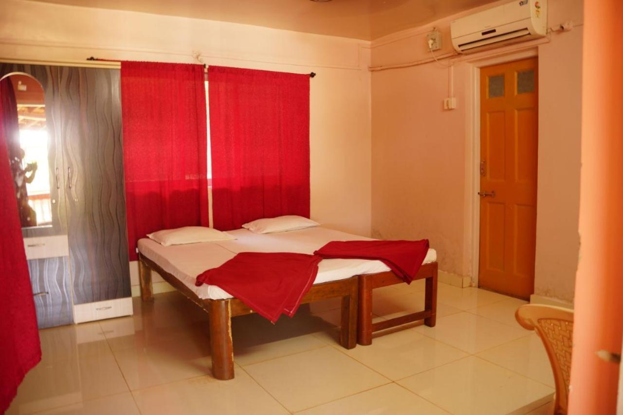 Yash Garden Residency Hotel Ganpatipule Zewnętrze zdjęcie