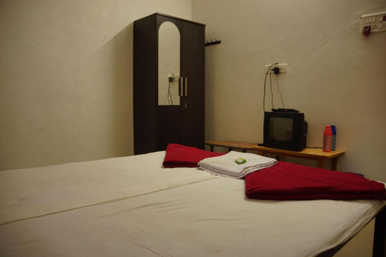 Yash Garden Residency Hotel Ganpatipule Zewnętrze zdjęcie